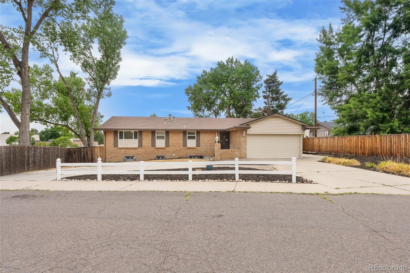 Winston Downs Denver Home | MLS #: 1872766561 S Niagara Street, Denver Beds: 5 Baths: 3 Price: $700,000