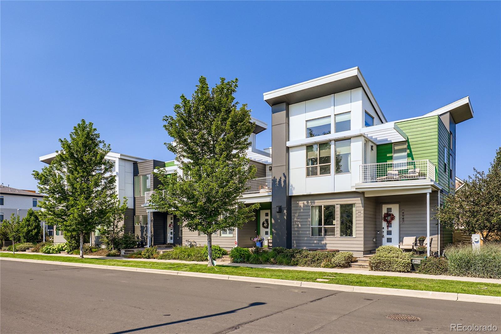 Stapleton Denver Condo / Townhome | MLS #: 85536284947  Tamarac Street , Denver Beds: 4 Baths: 4 Price: $699,000
