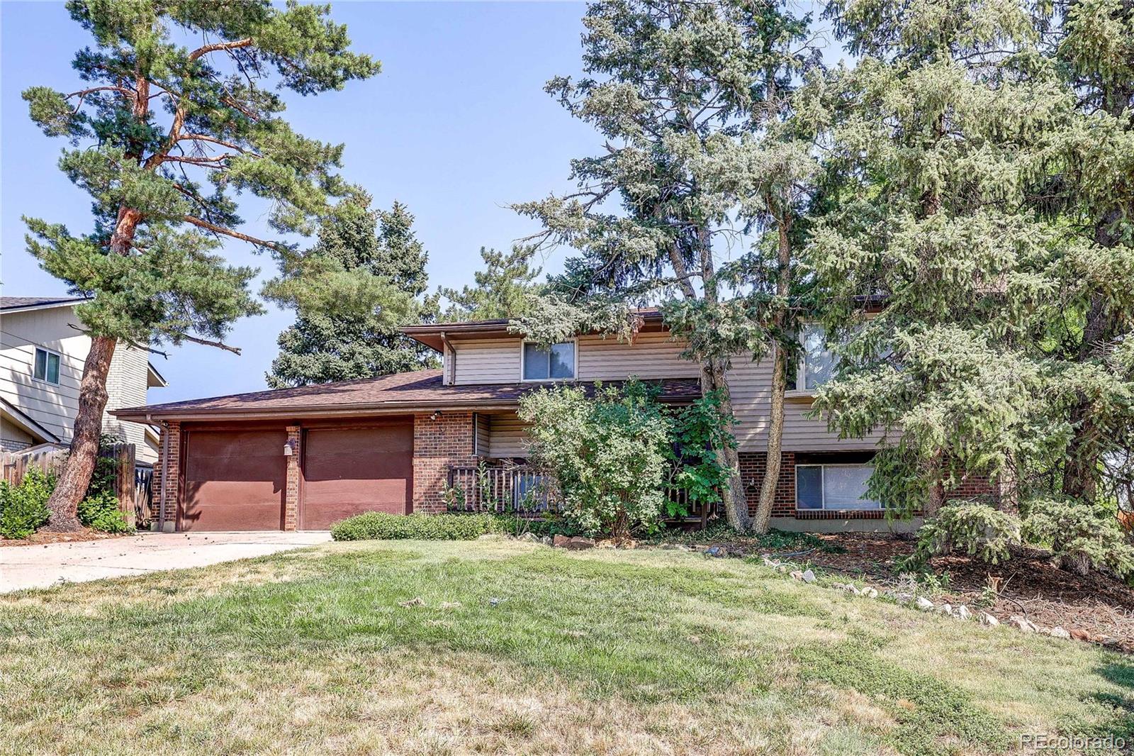  Lone Tree Home | MLS #: 627849813678  Omega Circle, Lone Tree Beds: 4 Baths: 2 Price: $550,000