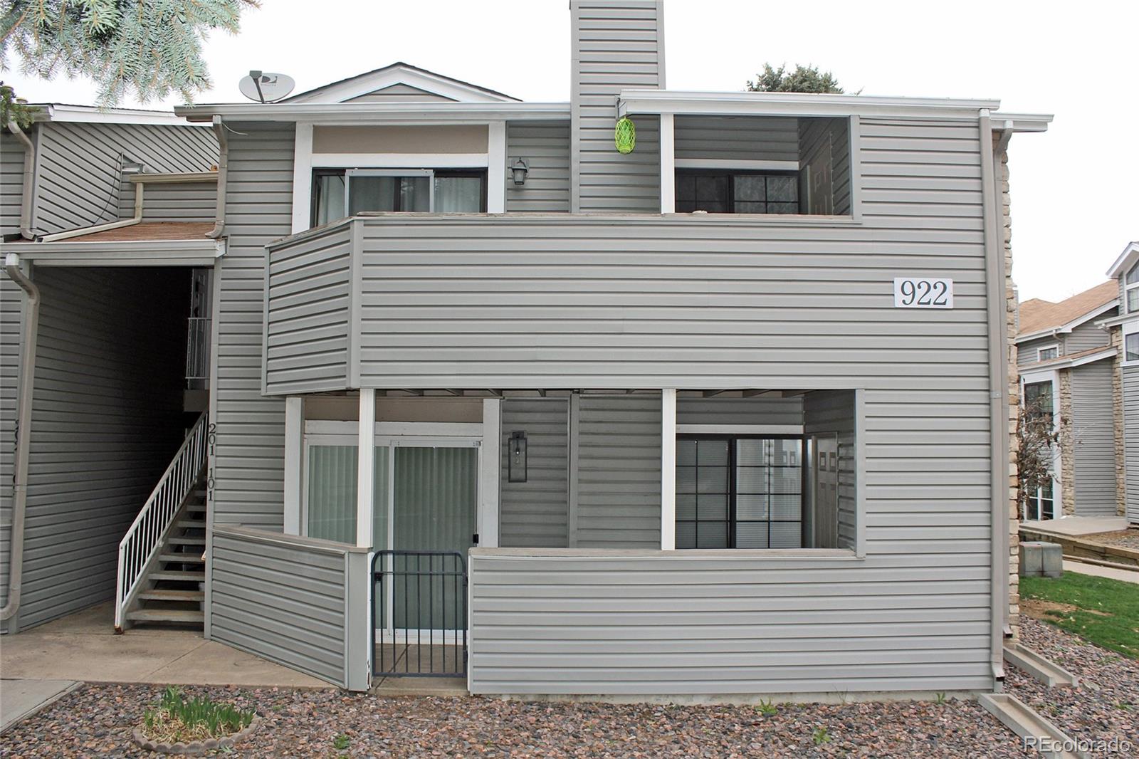 922 s walden street, Aurora sold home. Closed on 2025-12-08 for $182,500.