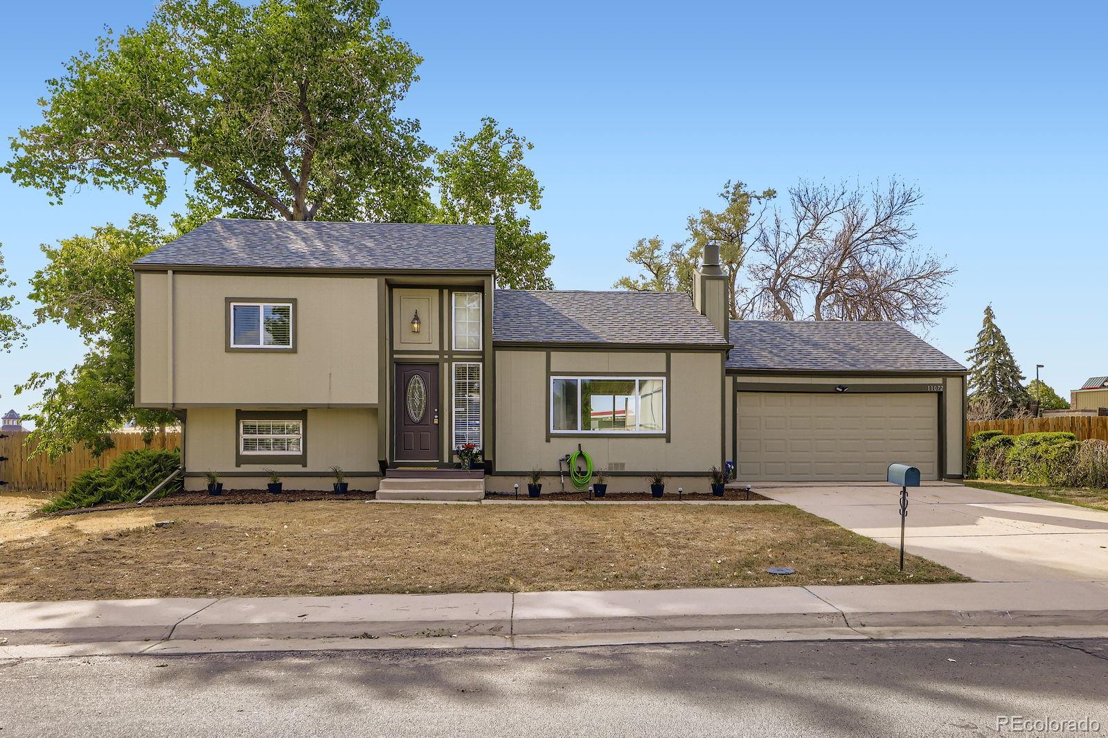 Grange Creek Thornton Home | MLS #: 652534911072  Albion Drive, Thornton Beds: 3 Baths: 2 Price: $465,000