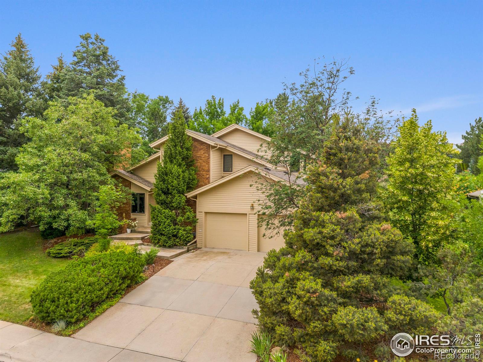 The Landings Fort Collins Home | MLS #: 4567891040195419  Skysail Lane, Fort Collins Beds: 3 Baths: 3 Price: $839,000