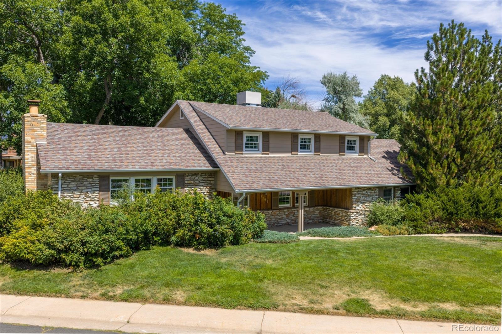2595 s leyden street, Denver sold home. Closed on 2025-08-27 for $670,000.