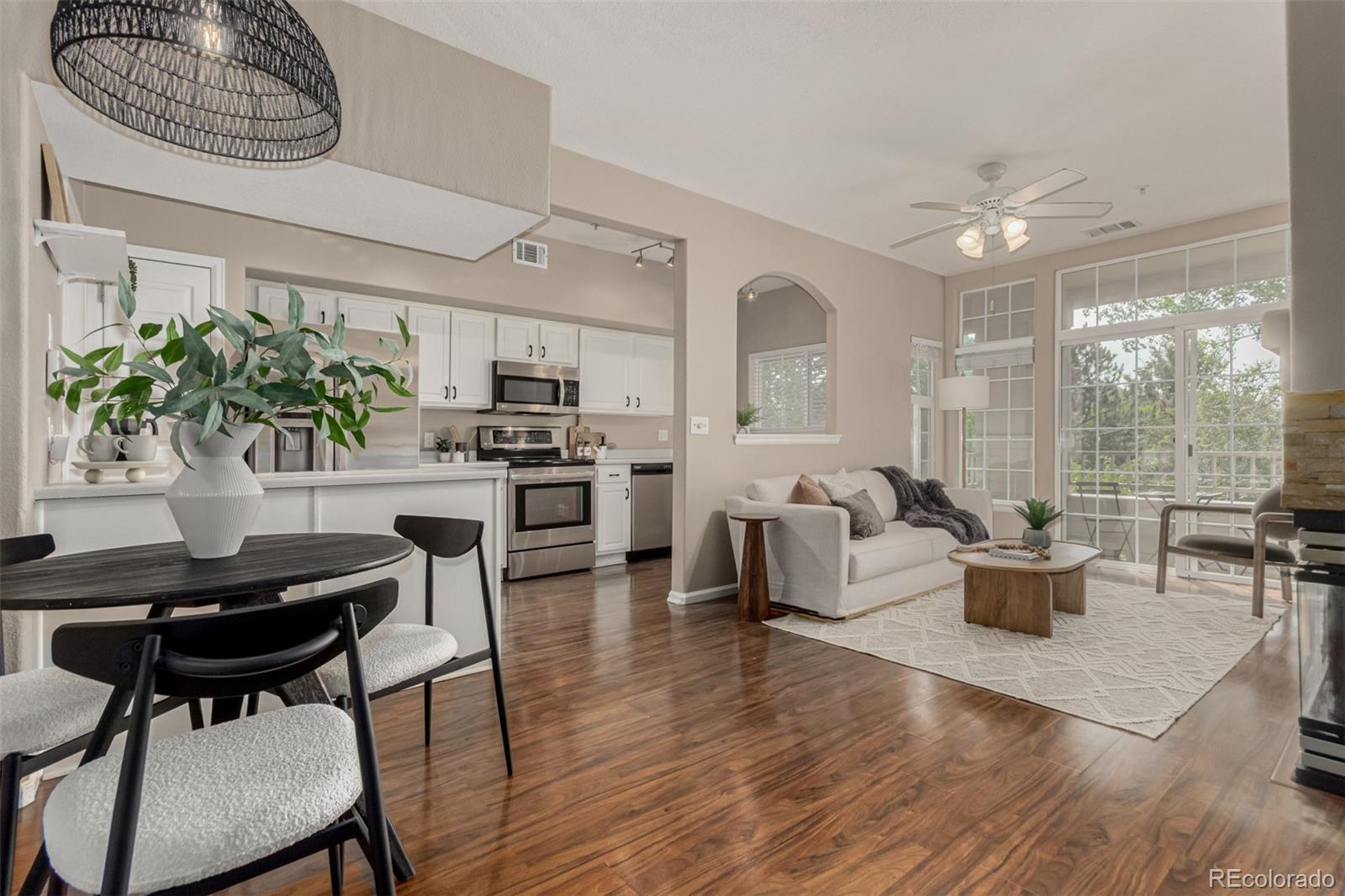 Copperstone Denver Condo / Townhome | MLS #: 58409799550 E Florida Avenue 2016, Denver Beds: 2 Baths: 3 Price: $360,000