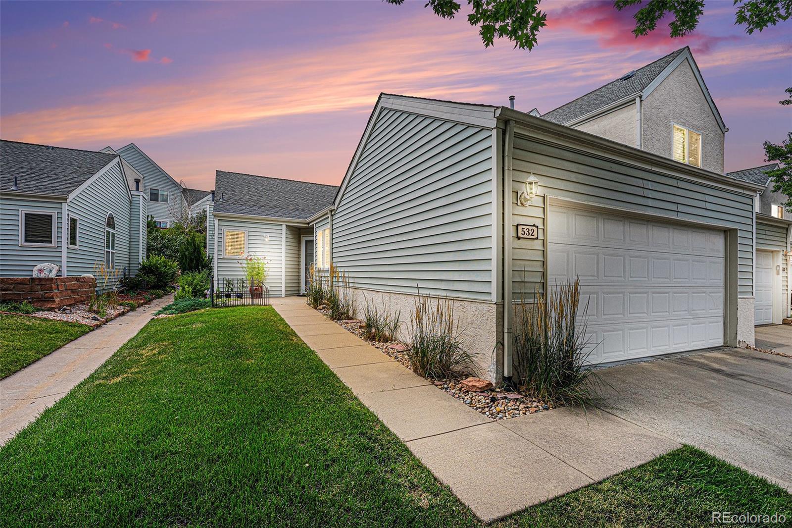  Golden Home | MLS #: 6068662532  Canyon View Drive, Golden Beds: 3 Baths: 3 Price: $729,900