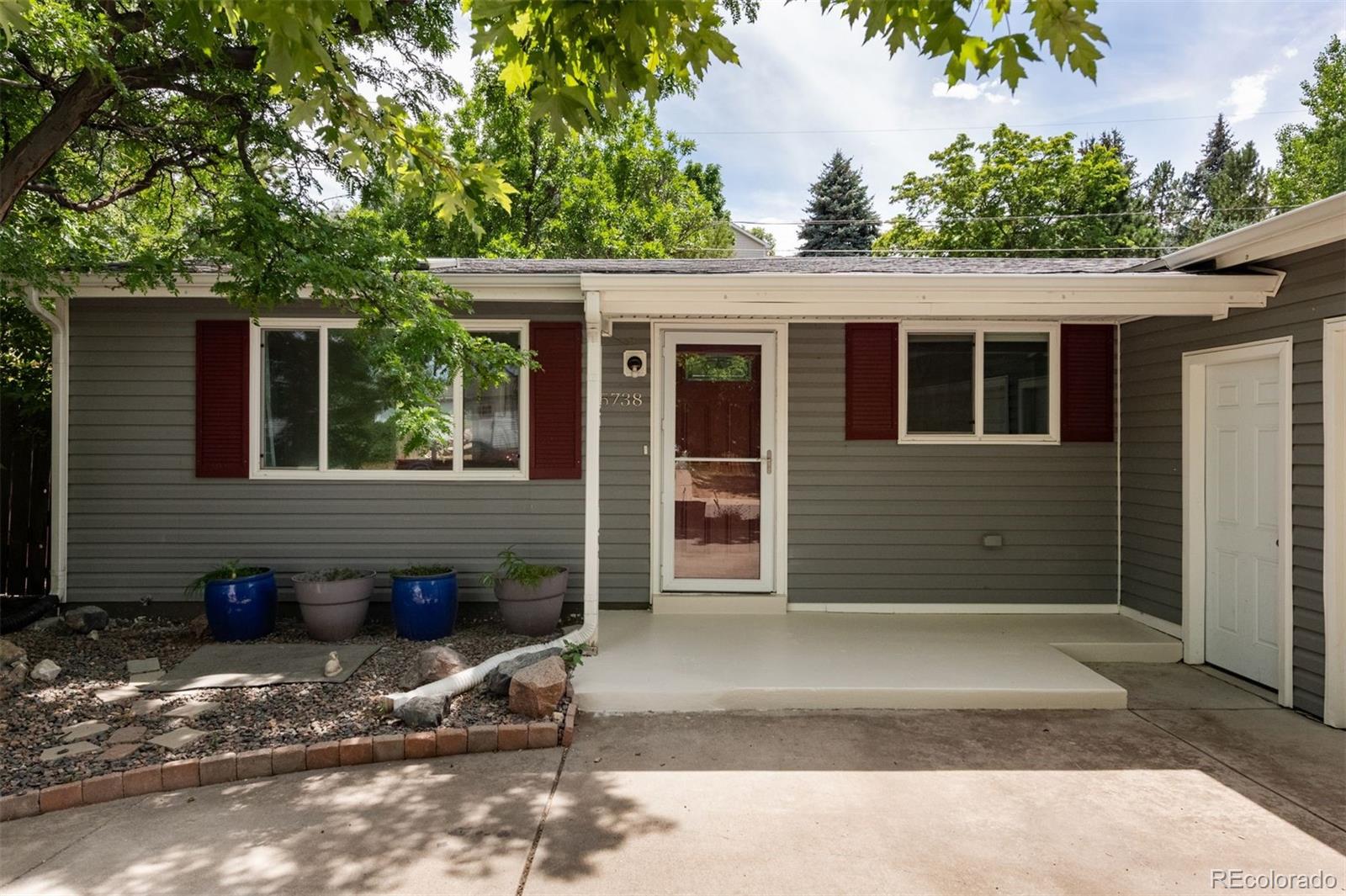 15738 w 1st drive, Golden sold home. Closed on 2026-01-23 for $622,000.