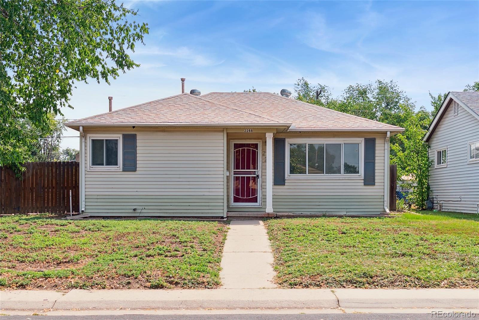 2288  lima street, Aurora sold home. Closed on 2025-10-31 for $350,000.