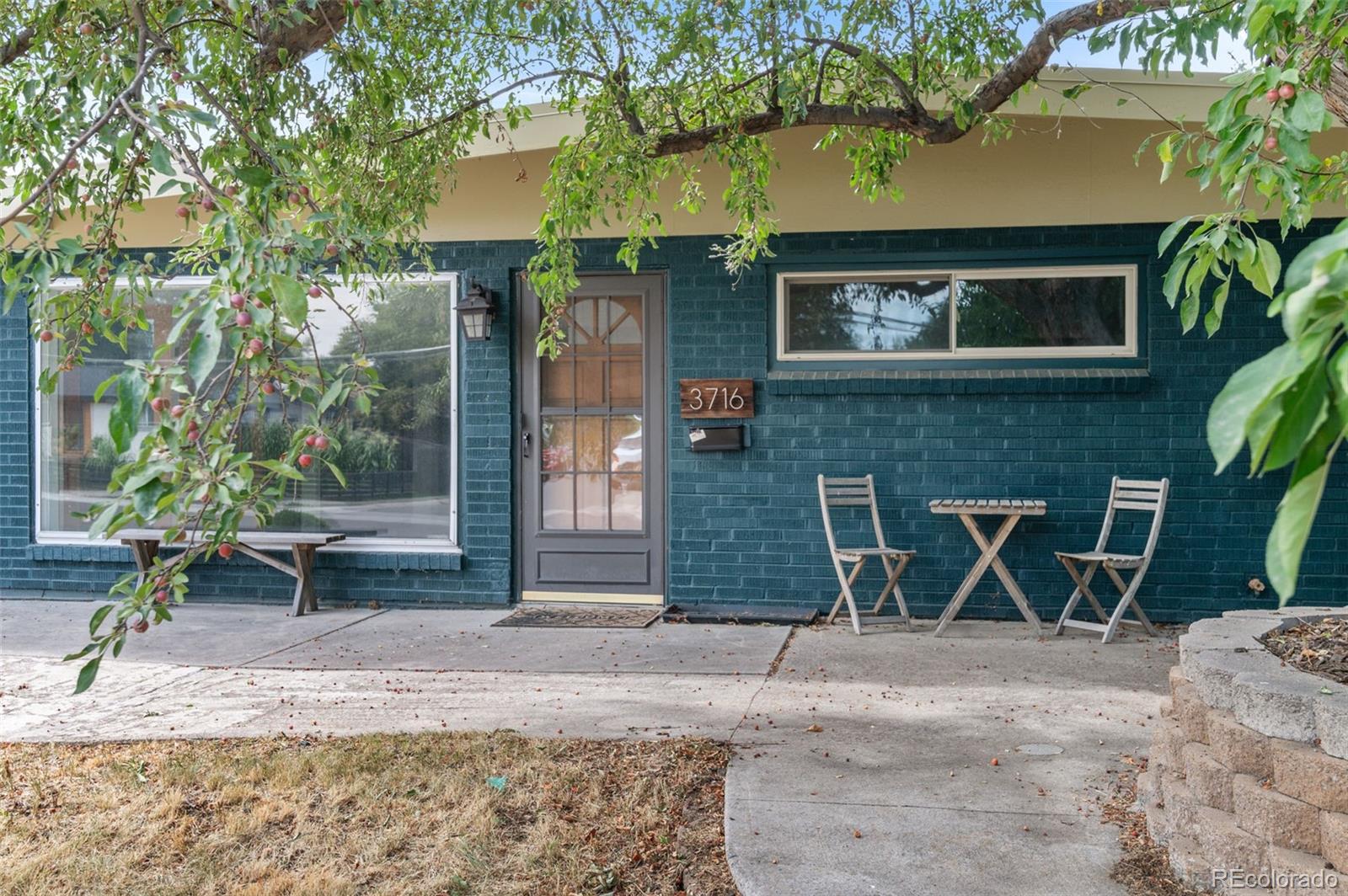 Shaw Heights Westminster Home | MLS #: 50148383716  Shaw Boulevard, Westminster Beds: 3 Baths: 2 Price: $449,900