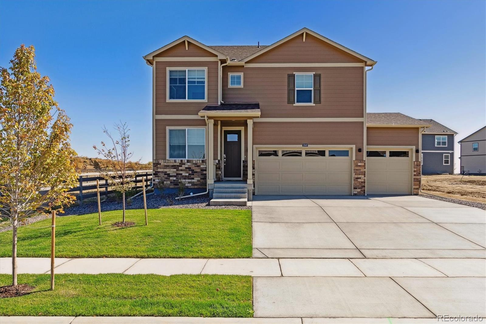 Vantage Berthoud Home | MLS #: 80923771857  Mount Monroe Drive, Berthoud Beds: 5 Baths: 4 Price: $651,985