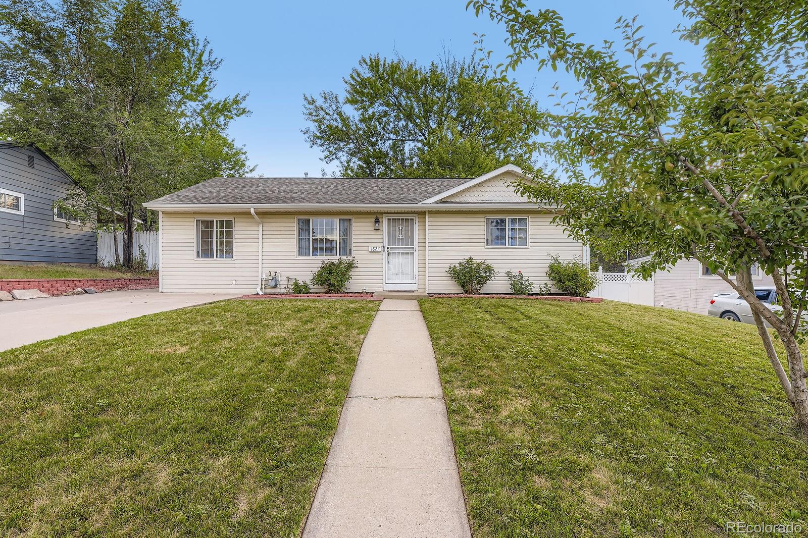 Mar Lee Denver Home | MLS #: 73181941827 S Newton Street, Denver Beds: 3 Baths: 2 Price: $510,000