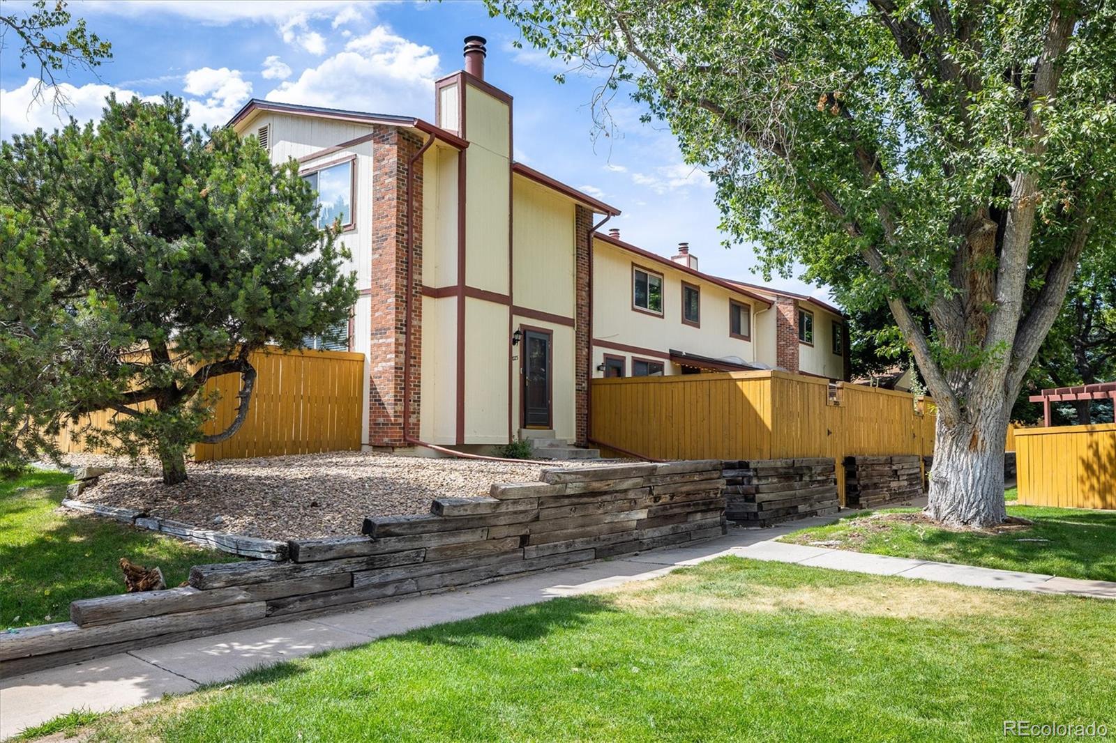 Parkside Thornton Condo / Townhome | MLS #: 99196722029 W 102nd Avenue , Thornton Beds: 3 Baths: 3 Price: $295,000