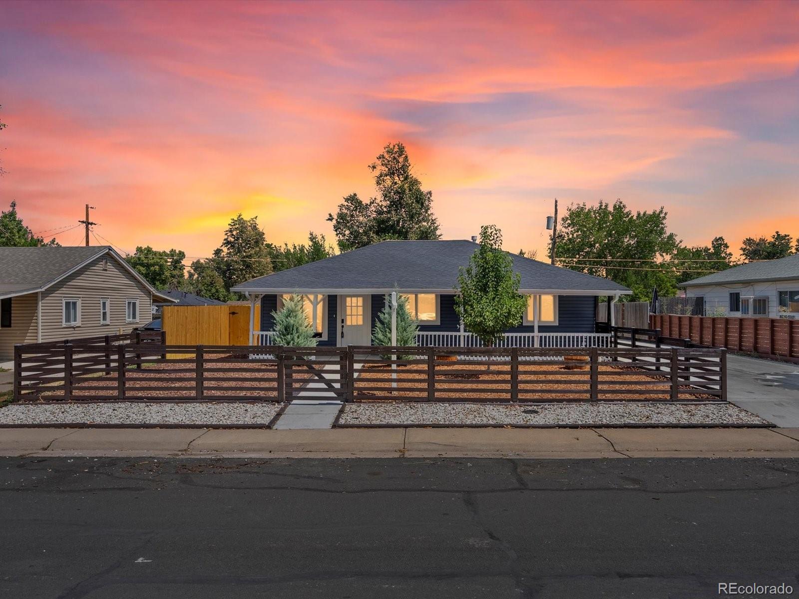Hoffman Town Aurora Home | MLS #: 92741011070  Uvalda Street, Aurora Beds: 3 Baths: 2 Price: $459,900