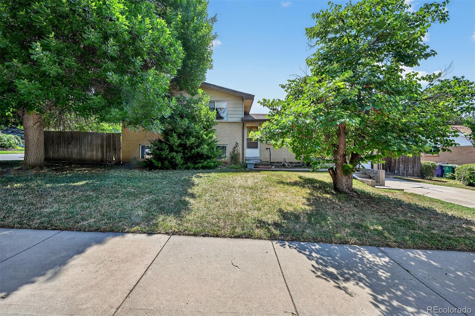 Bear Valley Denver Home | MLS #: 89204012806 S Joslin Court, Denver Beds: 4 Baths: 3 Price: $510,000