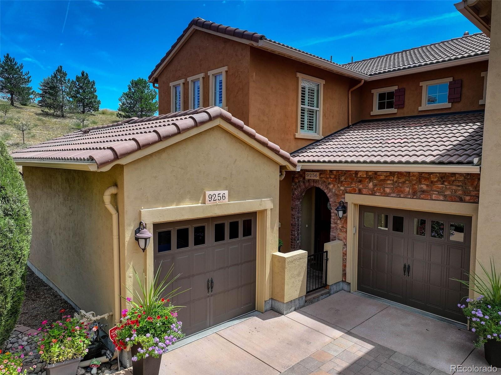  Highlands Ranch Condo / Townhome | MLS #: 29193099256  Viaggio Way , Highlands Ranch Beds: 3 Baths: 3 Price: $800,000