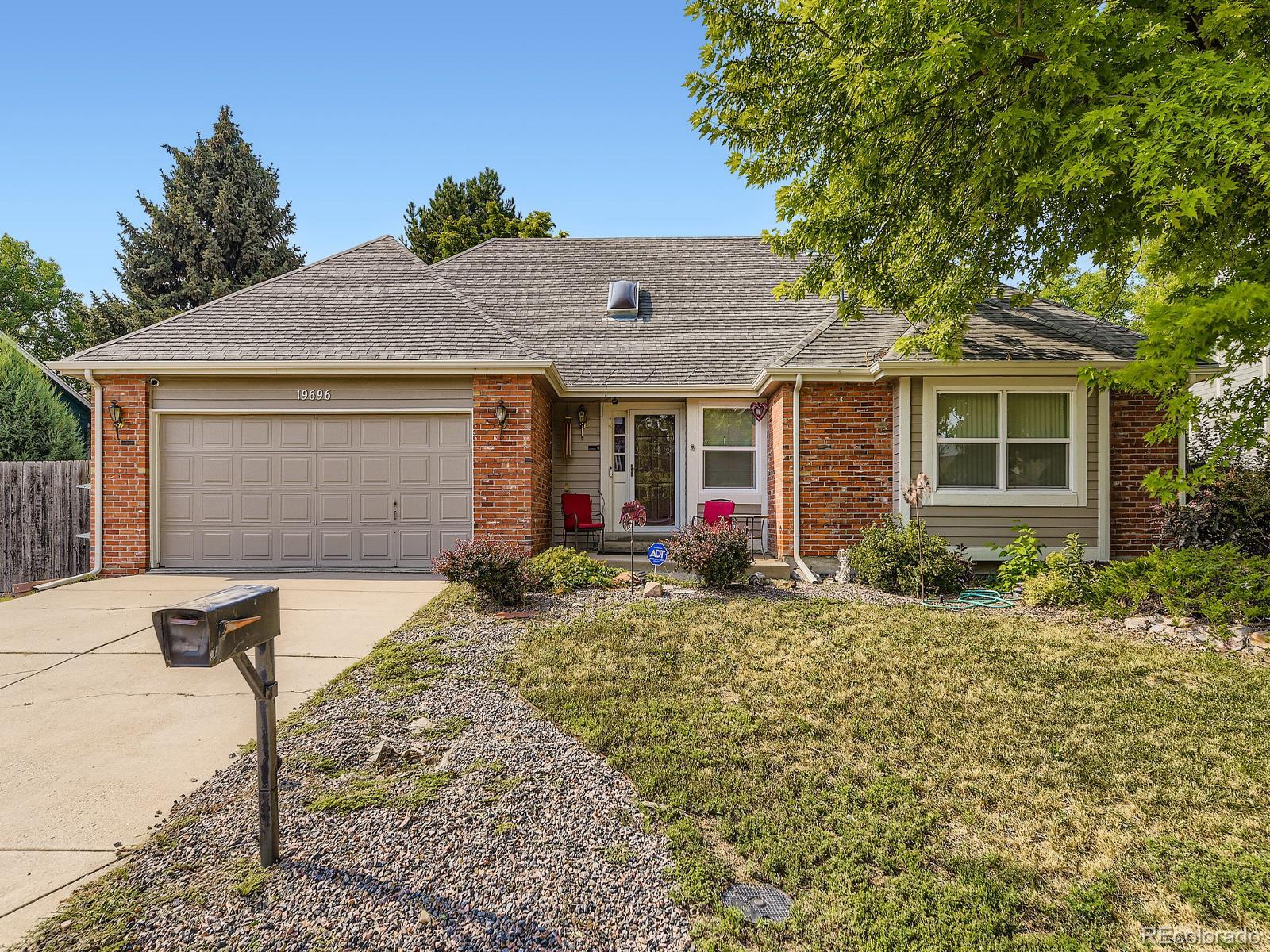 Seven Lakes Aurora Home | MLS #: 391535019696 E Eldorado Drive, Aurora Beds: 5 Baths: 3 Price: $499,999