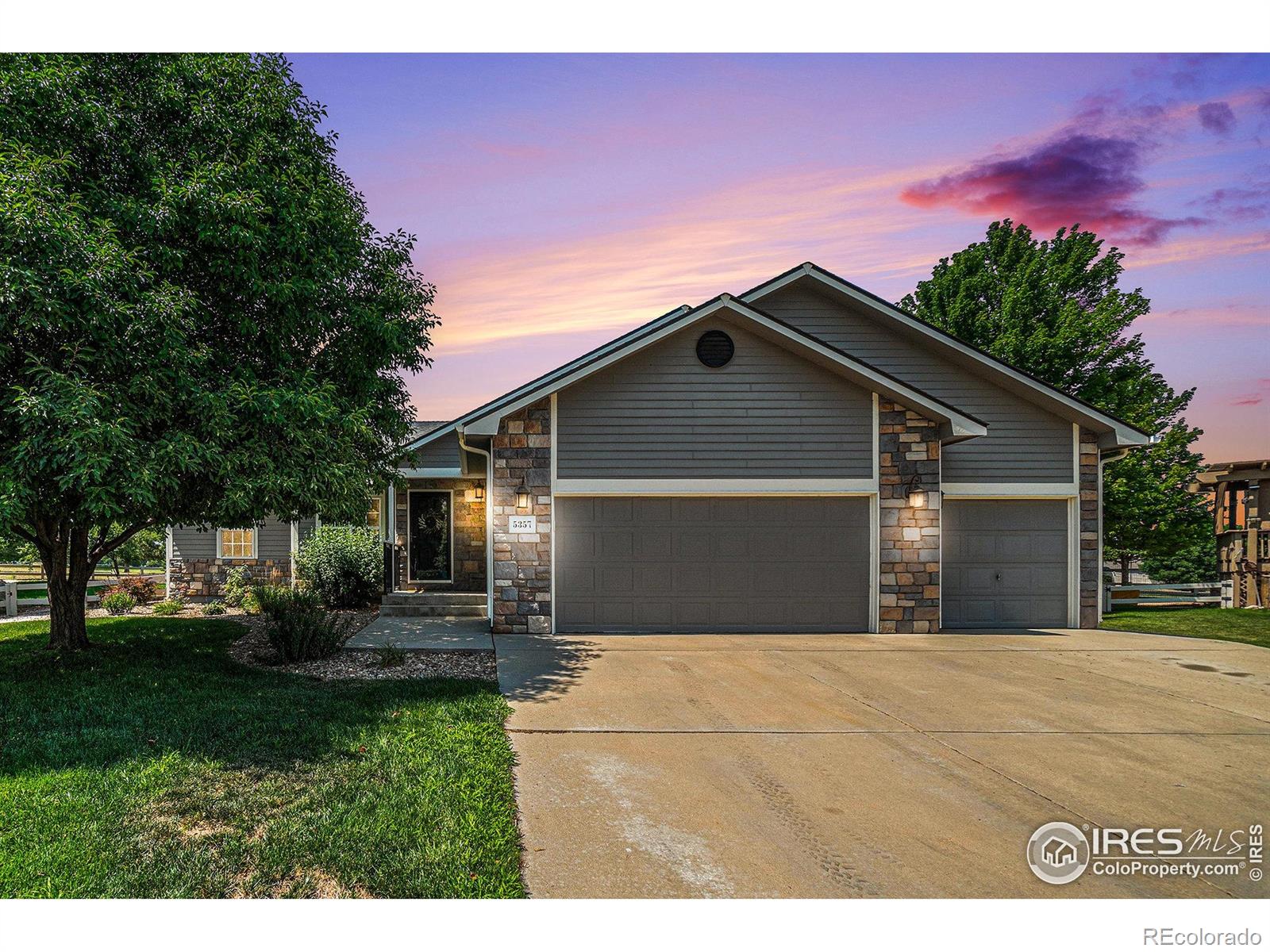 Stoneridge Firestone Home | MLS #: 45678910405045357  Rosewood Avenue, Firestone Beds: 5 Baths: 3 Price: $625,000