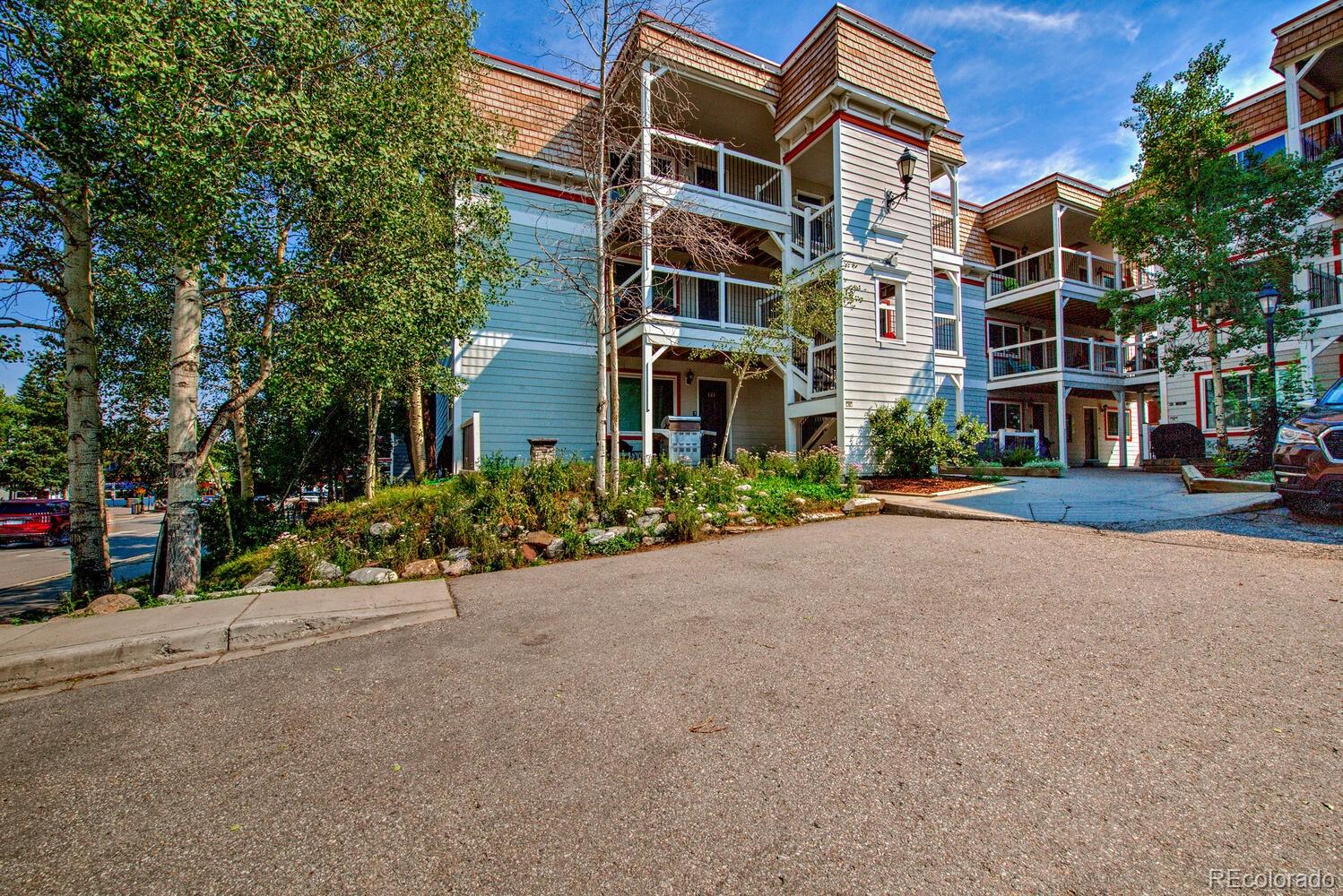  Breckenridge Condo / Townhome | MLS #: 7546083412 S Main Street 321, Breckenridge Beds: 2 Baths: 1 Price: $725,000