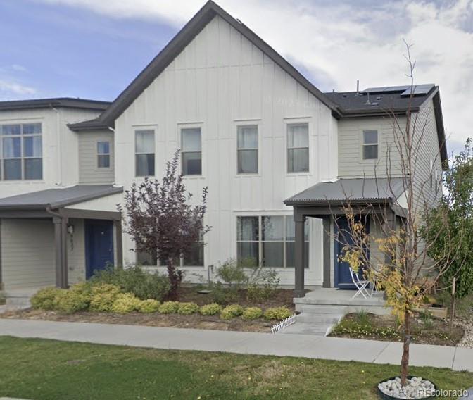 Stapleton Denver Condo / Townhome | MLS #: 98005979647 E 56th Place , Denver Beds: 3 Baths: 2 Price: $291,645