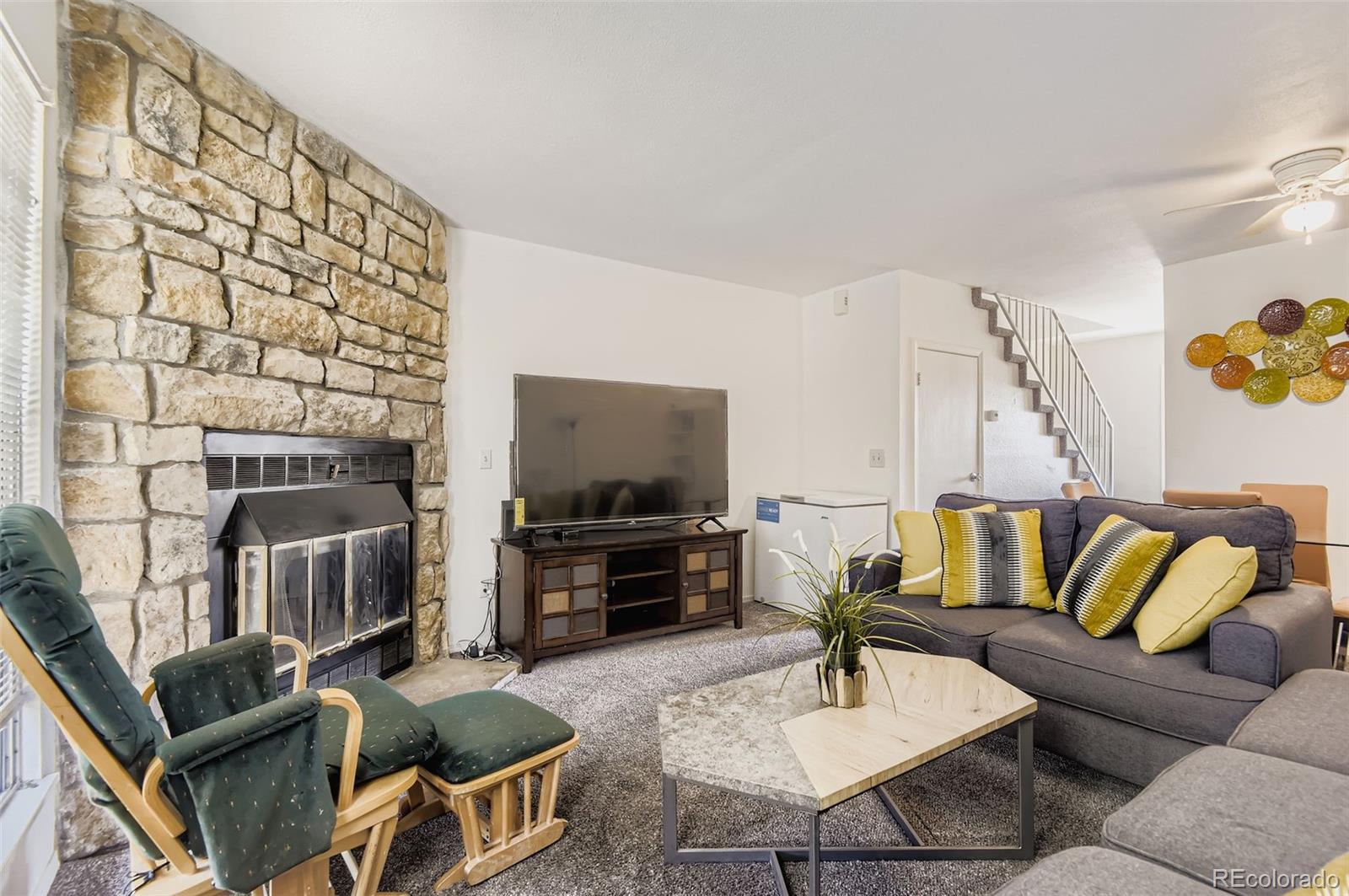 1662 s idalia circle, Aurora sold home. Closed on 2026-02-10 for $231,900.