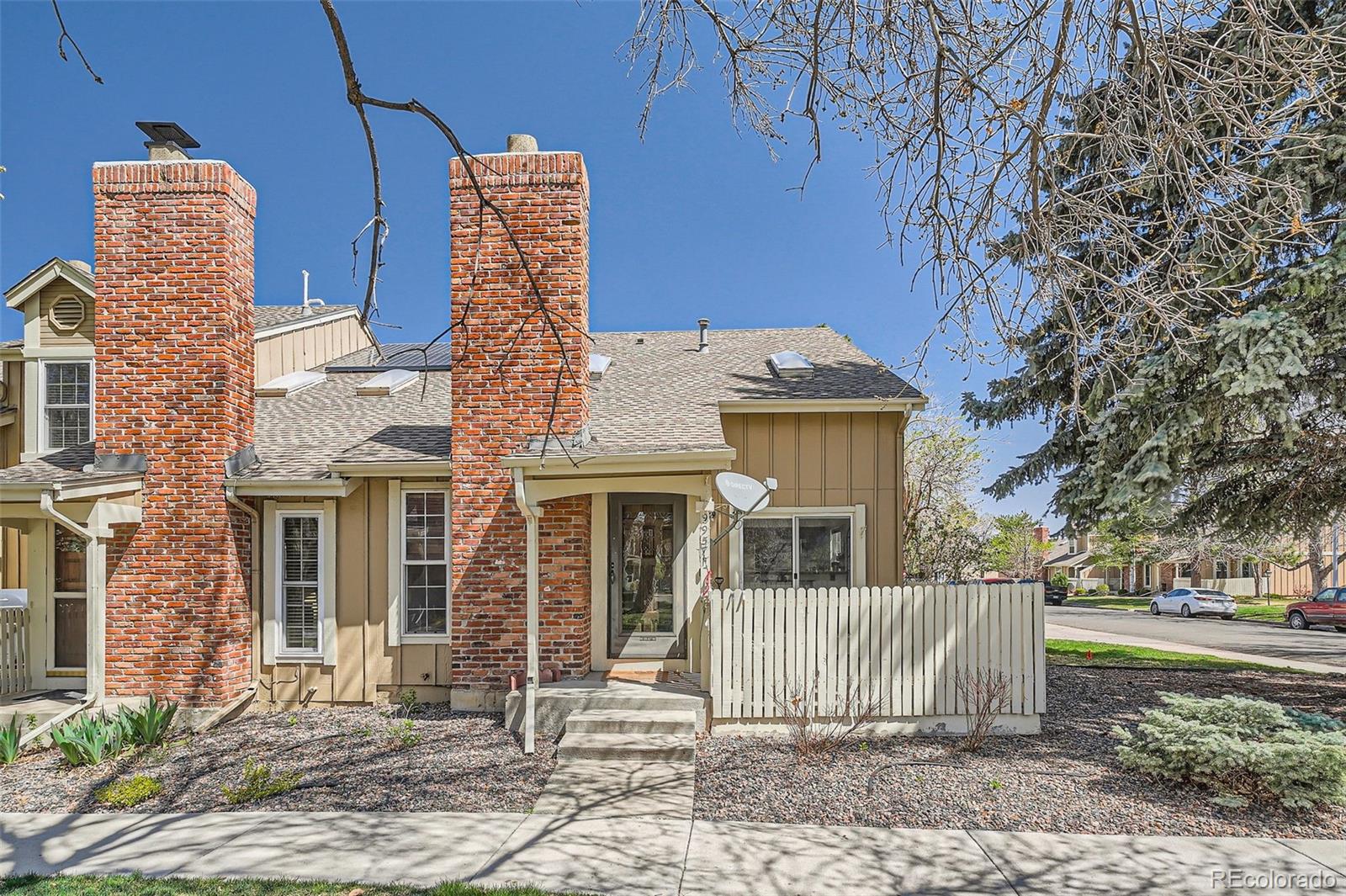 Northpark Westminster Condo / Townhome | MLS #: 92638609957  Grove Way F, Westminster Beds: 3 Baths: 4 Price: $410,000