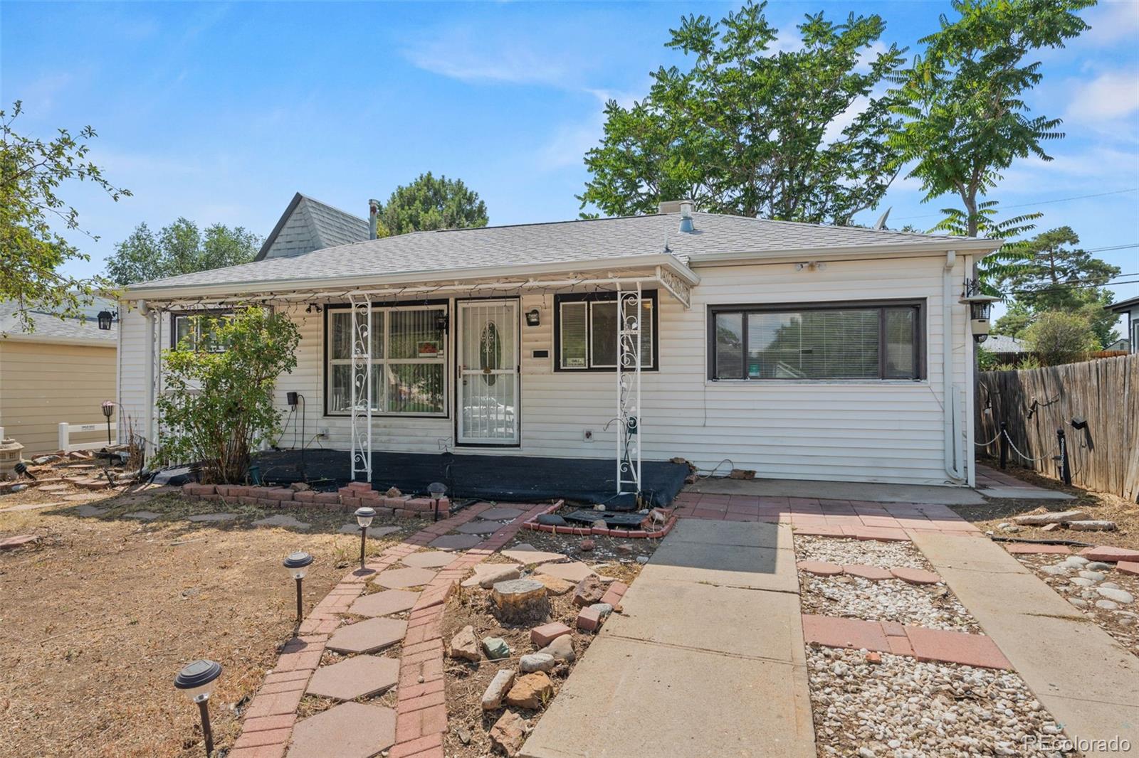 Ruby Hill Denver Home | MLS #: 49010801261 S Shoshone Street, Denver Beds: 2 Baths: 2 Price: $399,000