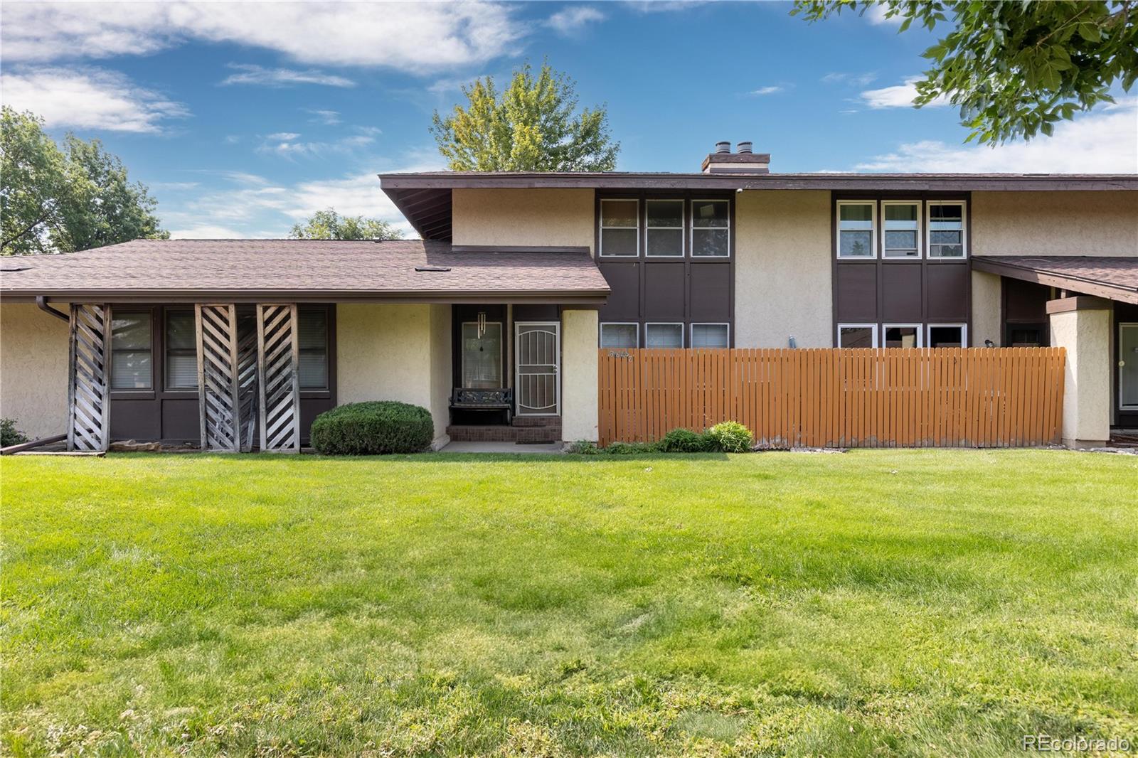 The Timbers Aurora Condo / Townhome | MLS #: 41596623622 S Fairplay Way , Aurora Beds: 3 Baths: 2 Price: $314,900