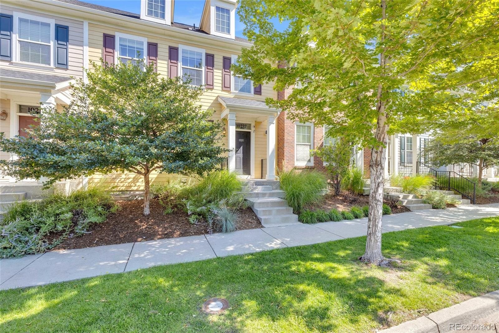 Stapleton Denver Condo / Townhome | MLS #: 286296010237 E 31st Avenue , Denver Beds: 4 Baths: 4 Price: $599,000