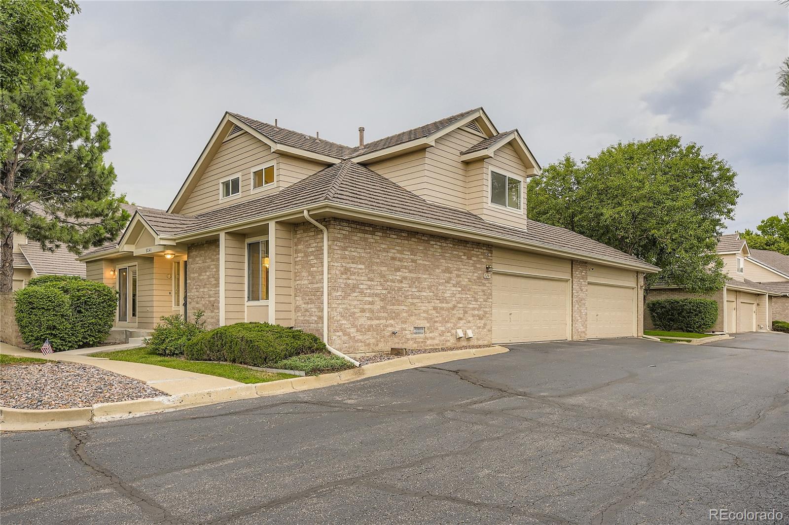 Lakewood Estates Lakewood Home | MLS #: 51051735241 W Iliff Drive, Lakewood Beds: 2 Baths: 2 Price: $385,000
