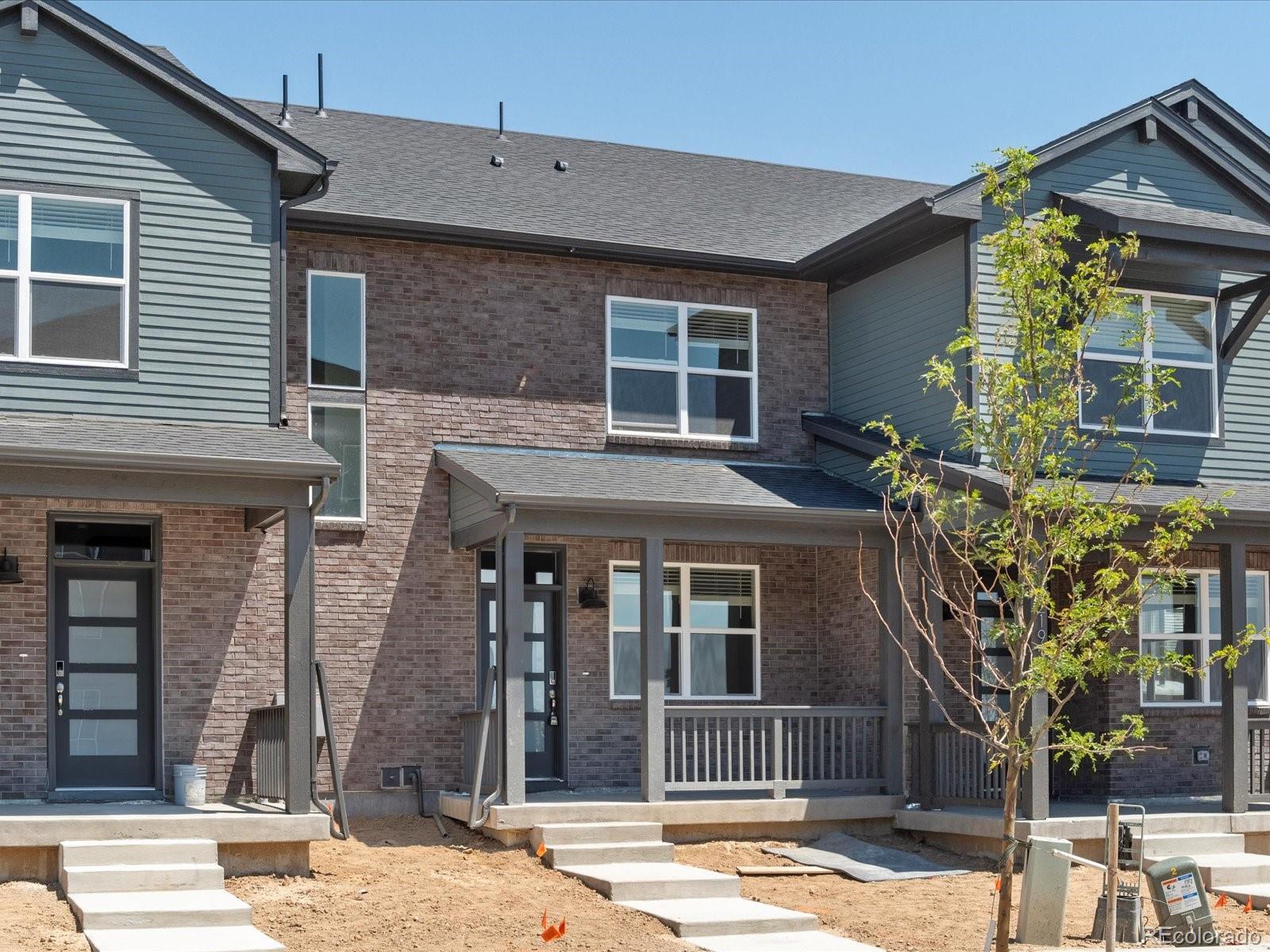 Horizon Uptown Aurora Home | MLS #: 3004516790 N Tempe Street, Aurora Beds: 3 Baths: 3 Price: $419,990