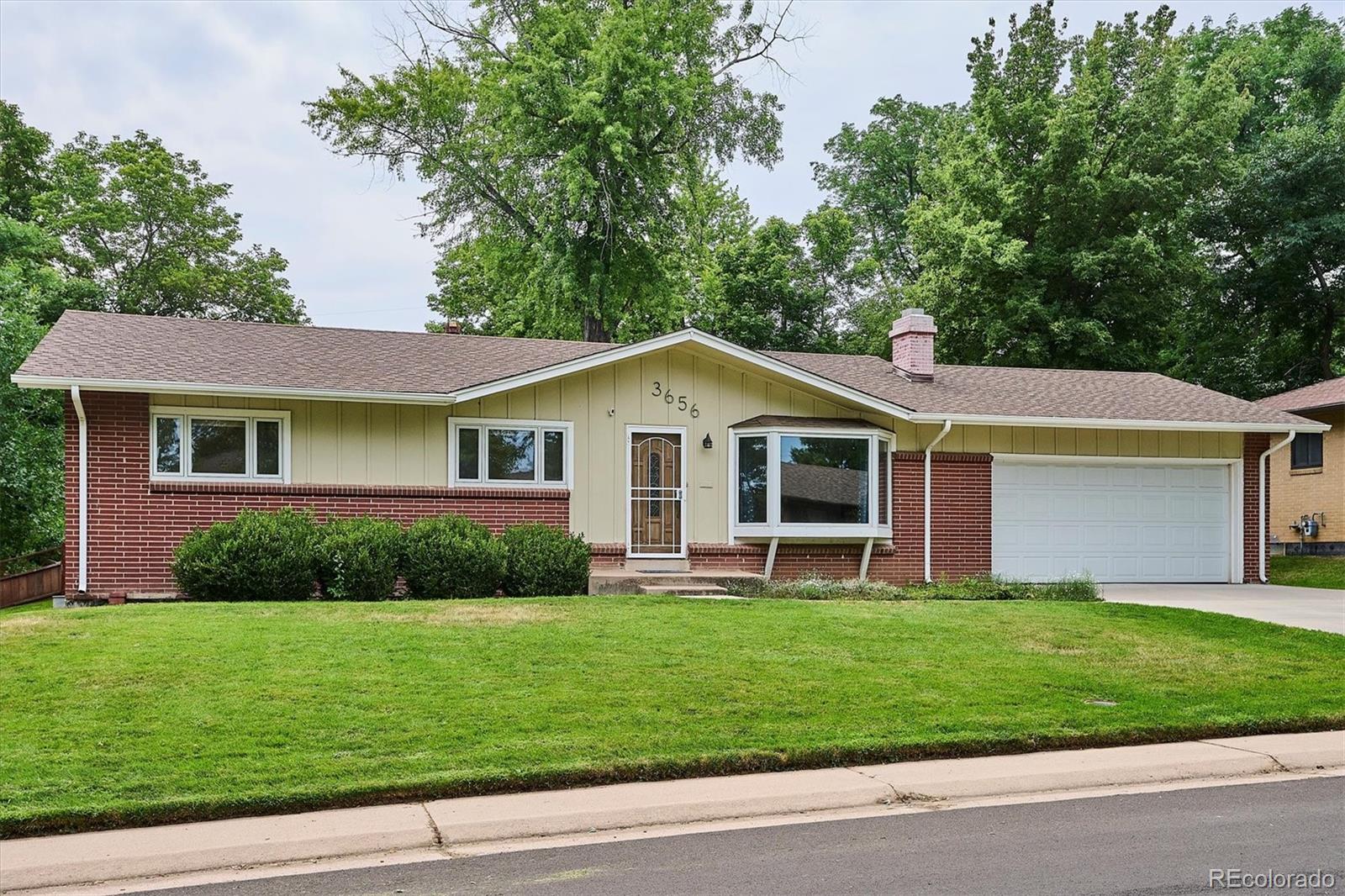 Southmoor Park Denver Home | MLS #: 33457523656 S Forest Way, Denver Beds: 4 Baths: 2 Price: $675,000