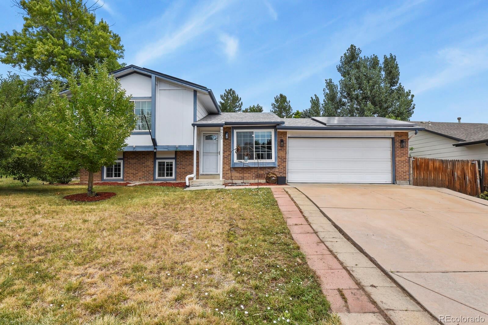 Ken Caryl Littleton Home | MLS #: 31646389605 W David Avenue, Littleton Beds: 4 Baths: 2 Price: $499,900