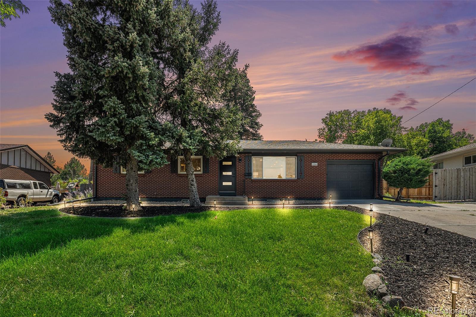 Green Mountain Village Lakewood Home | MLS #: 335269012046 W Green Mountain Drive, Lakewood Beds: 4 Baths: 3 Price: $760,000