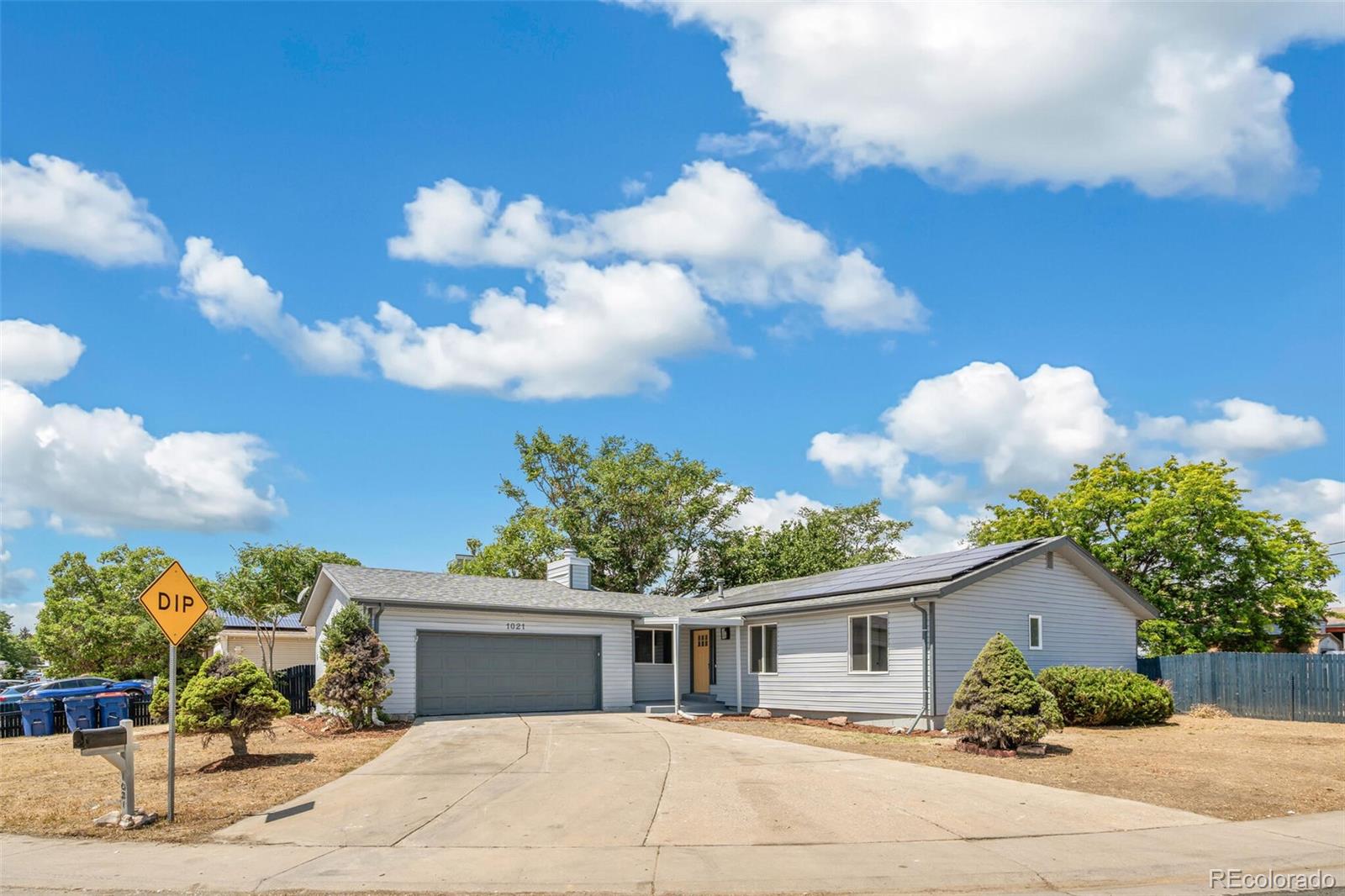 Vistas Denver Home | MLS #: 96412871021  Downing Way, Denver Beds: 5 Baths: 4 Price: $599,900