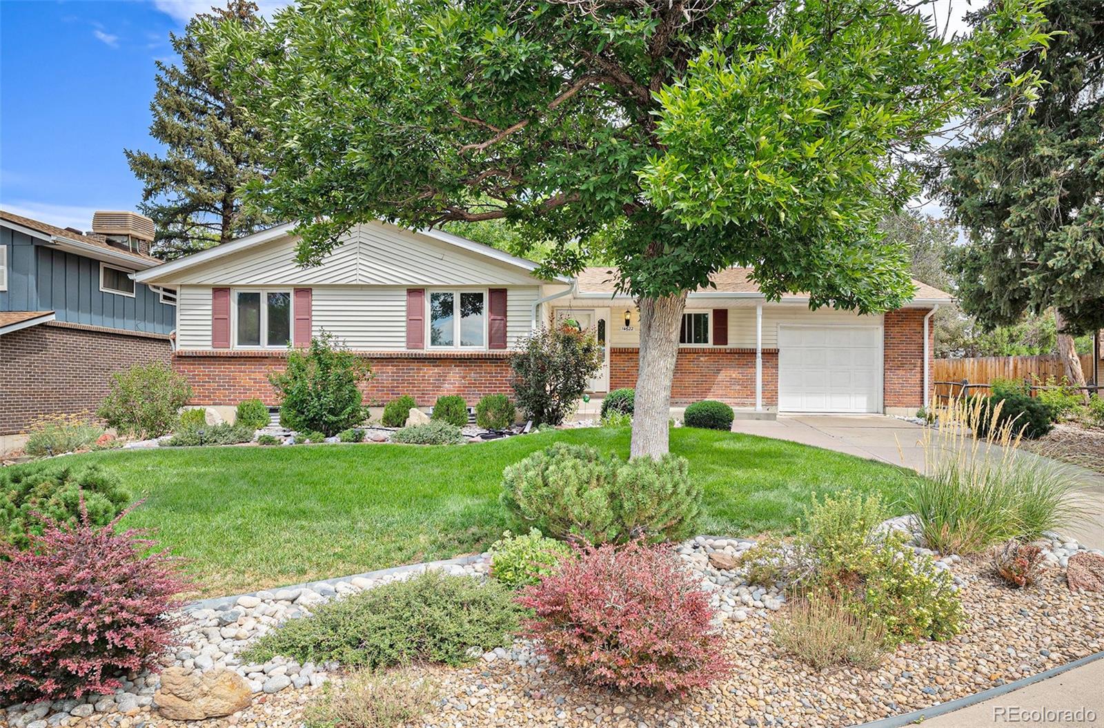 Chambers Heights Aurora Home | MLS #: 517602414622 E 13th Circle, Aurora Beds: 4 Baths: 2 Price: $425,000