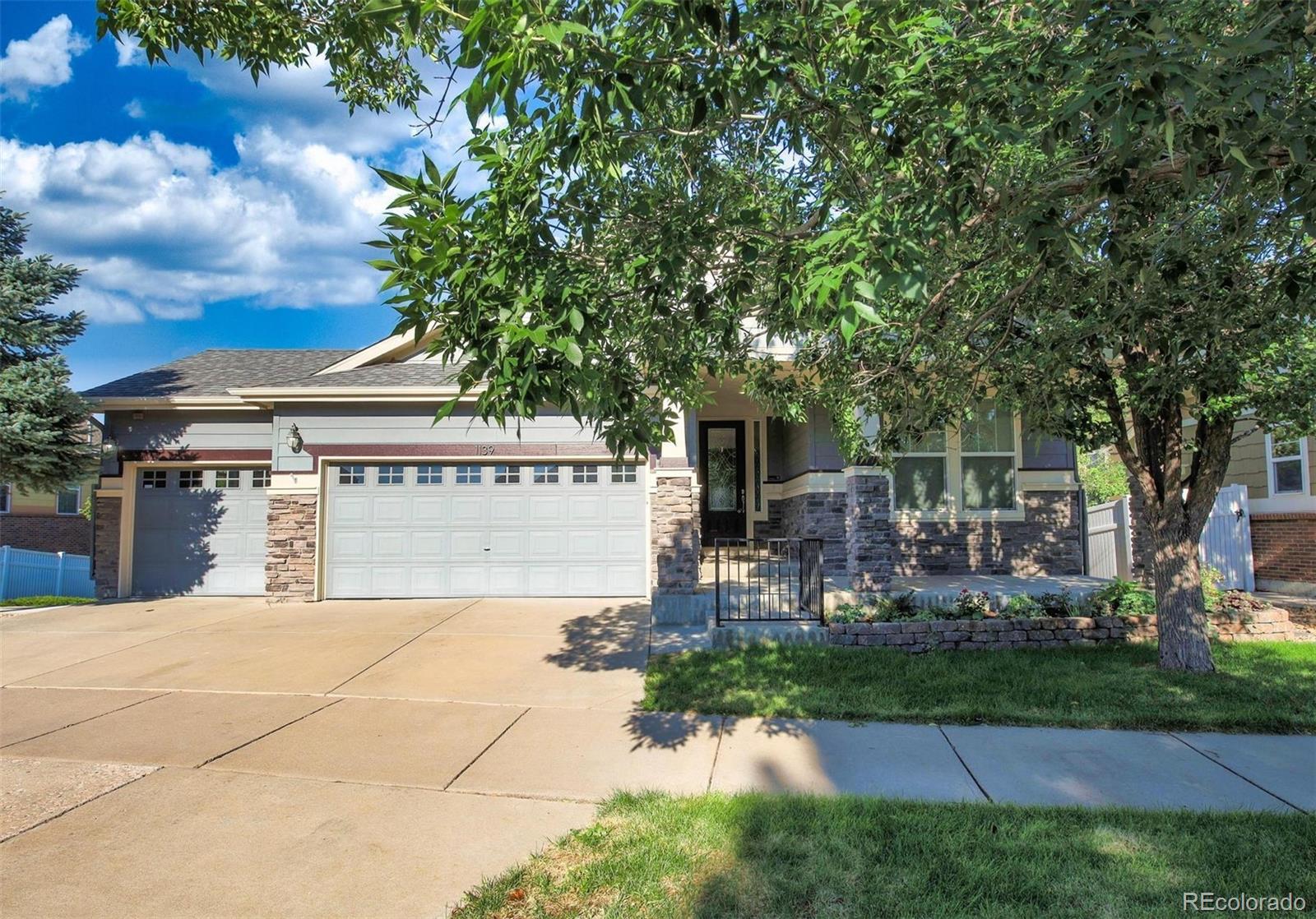 Somerset Village Aurora Home | MLS #: 30902911139 S Rifle Street, Aurora Beds: 4 Baths: 3 Price: $575,000