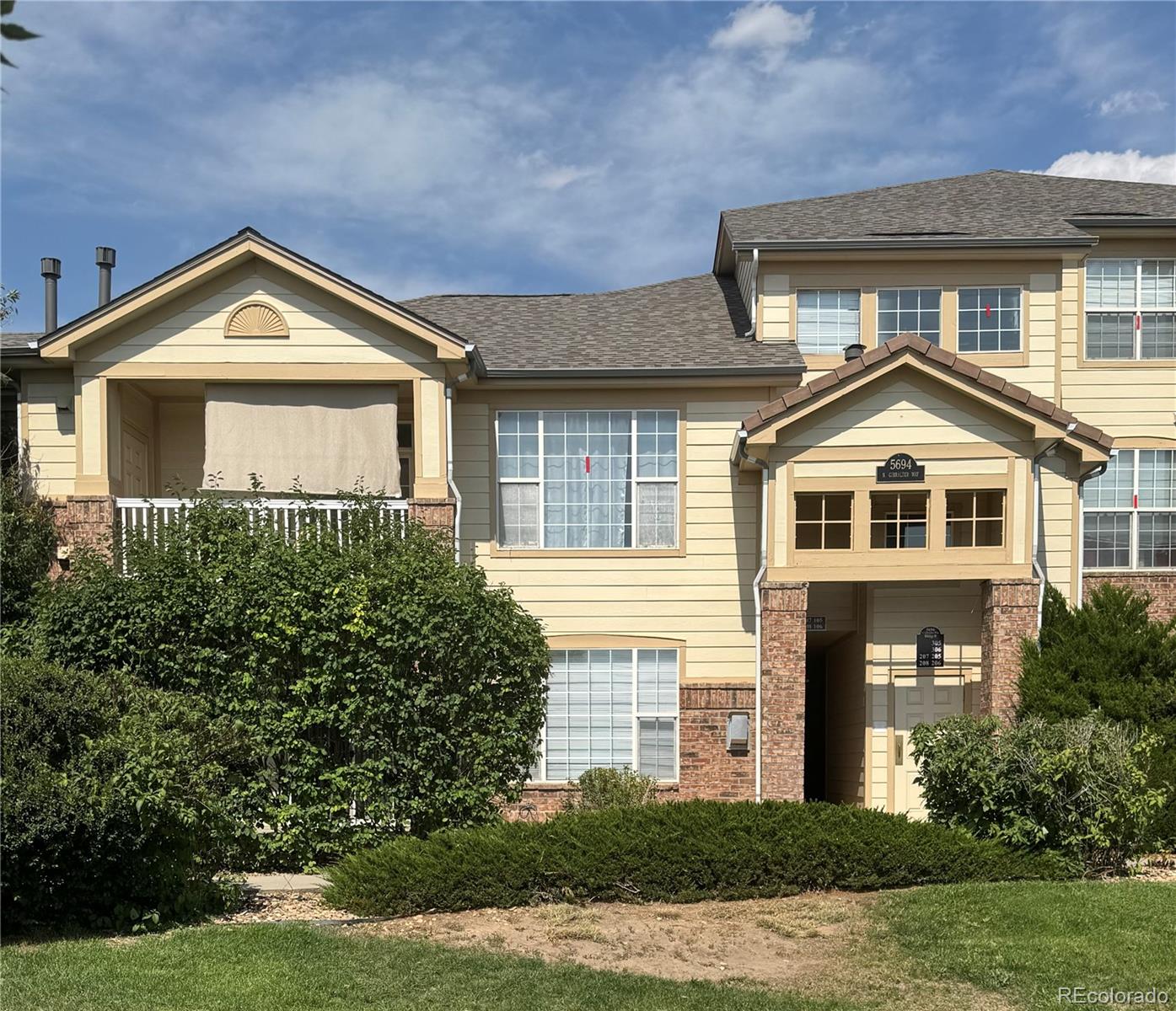 first creekAurora Condo / Townhome | MLS #: 59271435694 N Gibralter Way 108, Aurora Beds: 3 Baths: 2 Price: $325,000