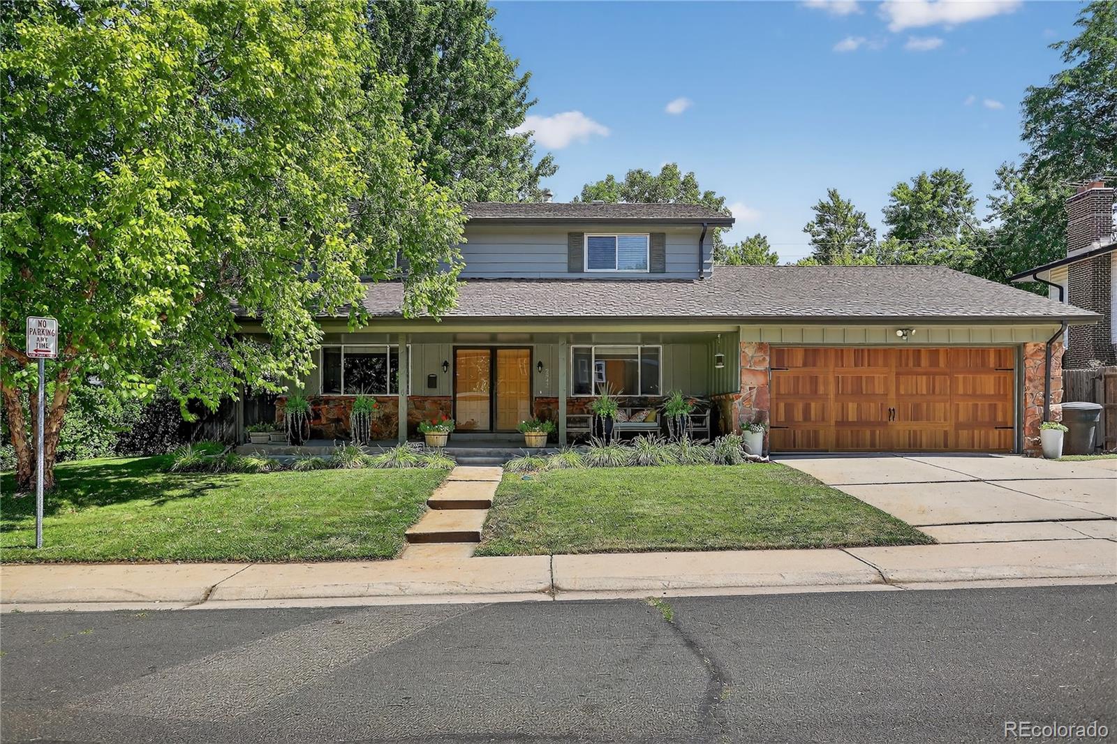 Point South Denver Home | MLS #: 82851952842 S Vincennes Way, Denver Beds: 3 Baths: 3 Price: $619,000