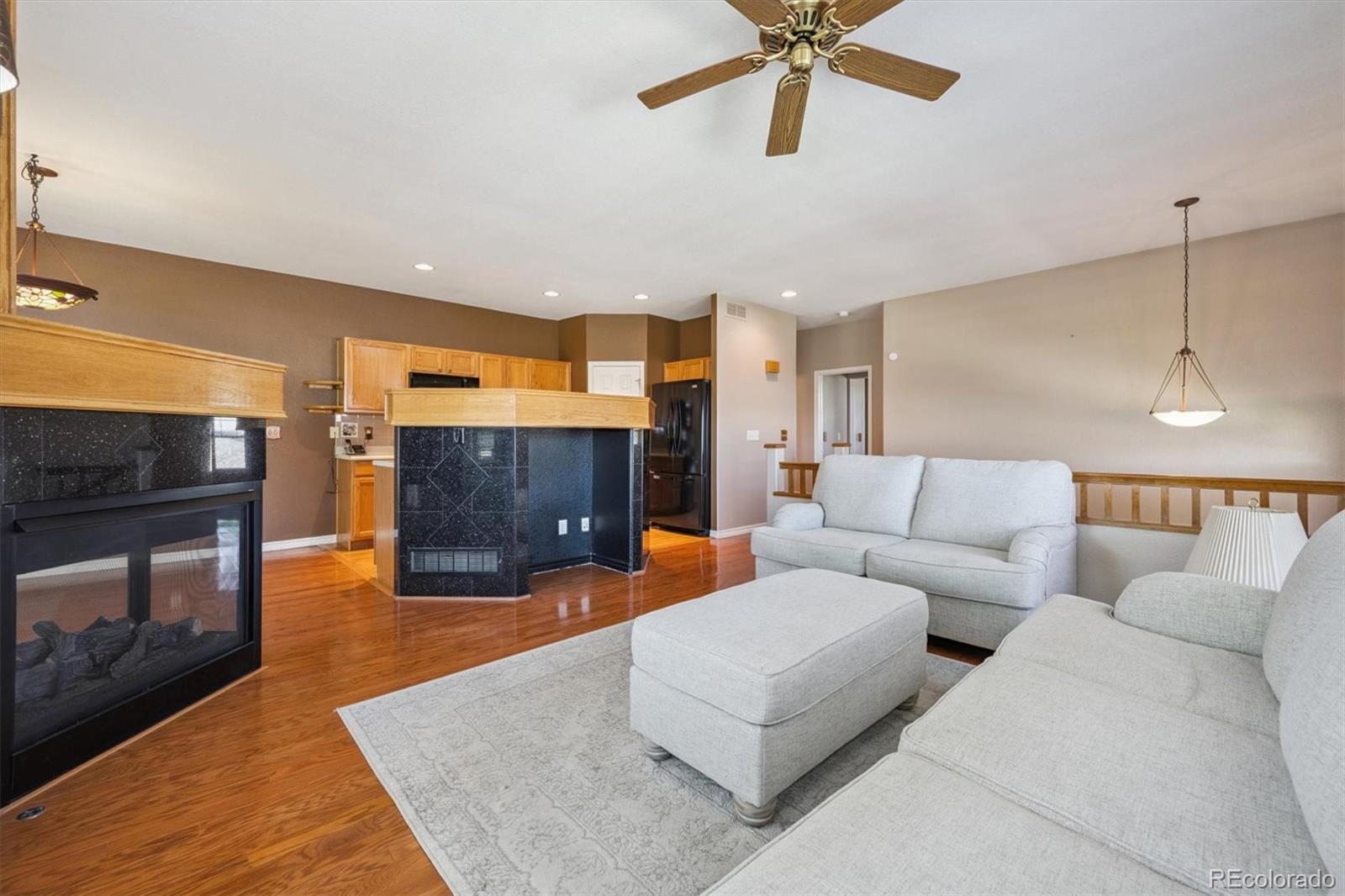 Homestead At Seven Stones Northglenn Condo / Townhome | MLS #: 74132253000 E 112th Avenue 108, Northglenn Beds: 3 Baths: 3 Price: $380,000