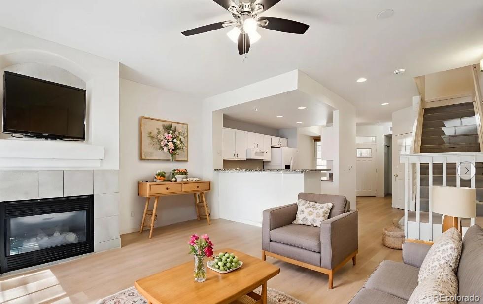 Chatfield Commons Littleton Condo / Townhome | MLS #: 46725989005 W Phillips Drive , Littleton Beds: 2 Baths: 3 Price: $410,000