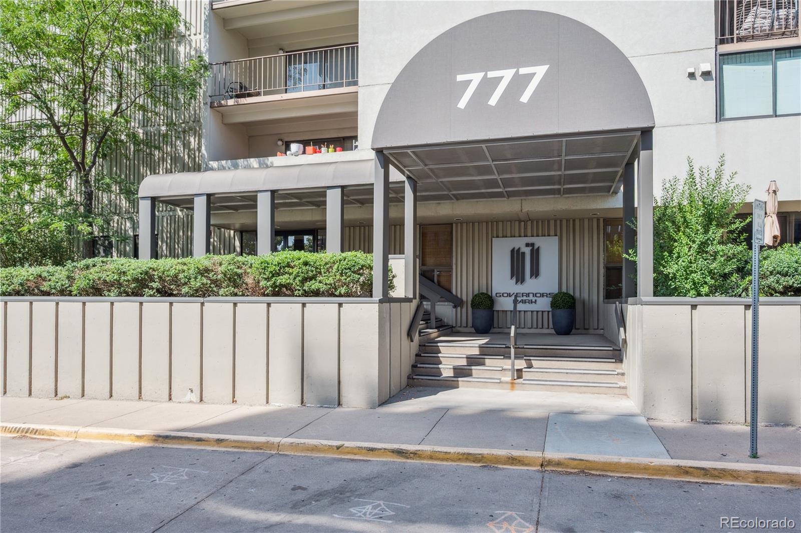 777 n washington street, Denver sold home. Closed on 2025-09-24 for $300,000.