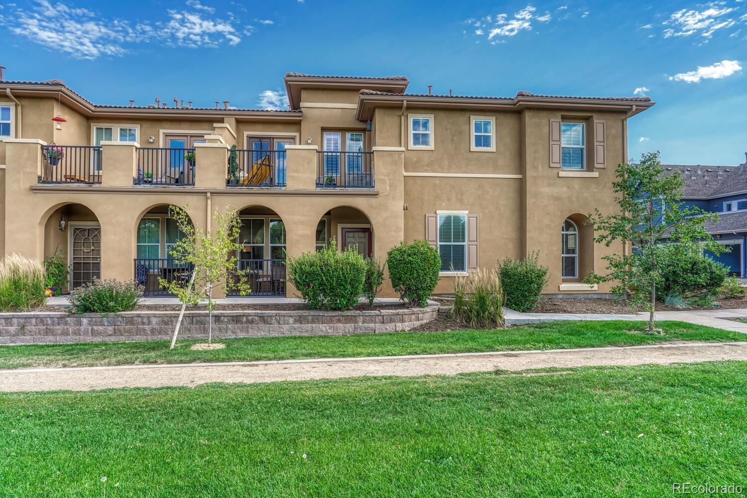 Stapleton Denver Condo / Townhome | MLS #: 92227327777 E 23rd Avenue 904, Denver Beds: 2 Baths: 2 Price: $375,000