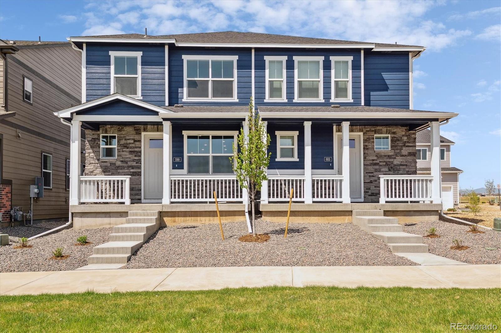 Horizon Uptown Aurora Home | MLS #: 3108983710 N Shawnee Street, Aurora Beds: 3 Baths: 3 Price: $425,000