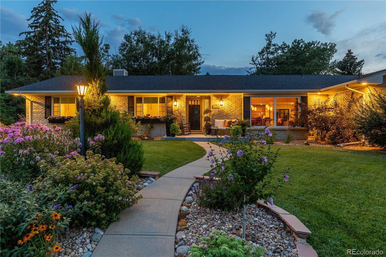 Applewood Lakewood Home | MLS #: 464641611672 W 25th Avenue, Lakewood Beds: 5 Baths: 4 Price: $1,100,000