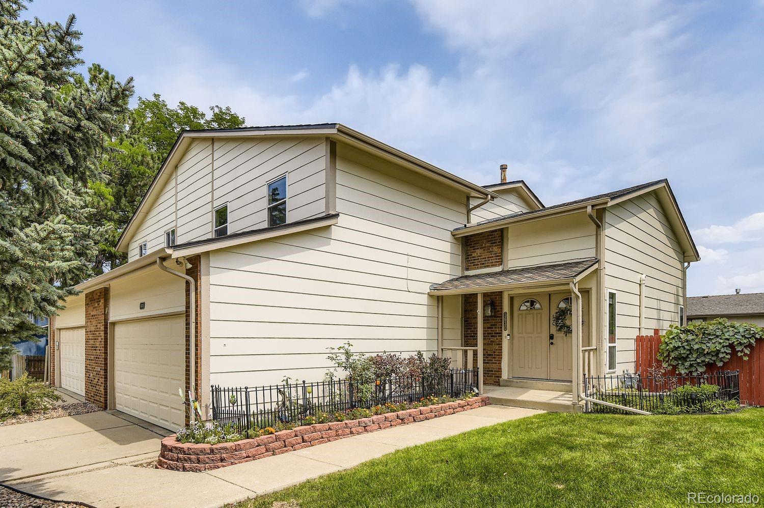 Cherry Creek Vista Englewood Home | MLS #: 54648305630 S Lansing Way, Englewood Beds: 4 Baths: 4 Price: $624,900