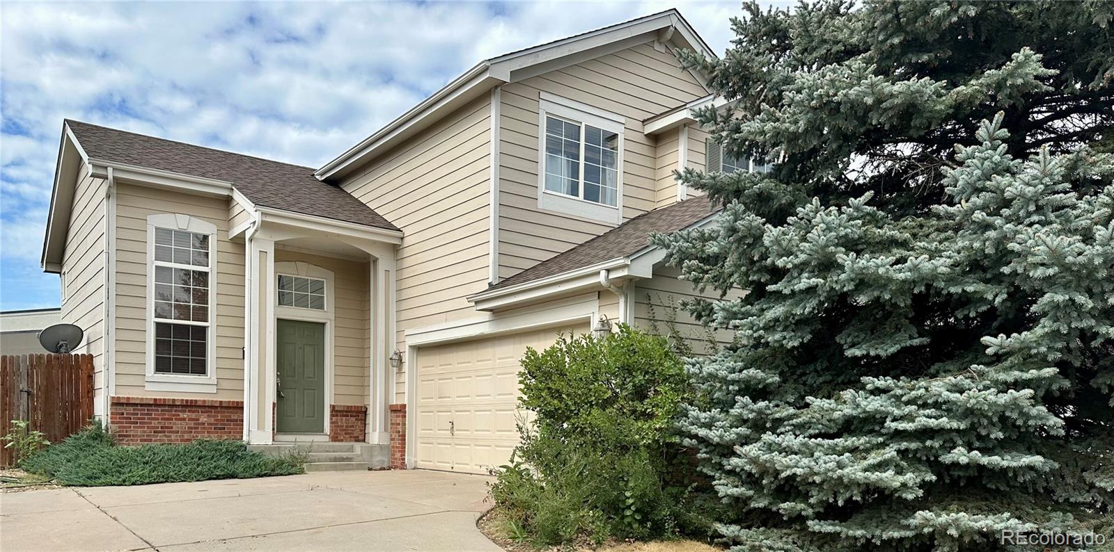 East Quincy Highlands Aurora Home | MLS #: 480677221948 E Princeton Drive, Aurora Beds: 3 Baths: 3 Price: $450,000