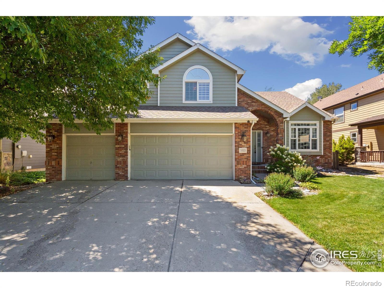Fossil Lake Fort Collins Home | MLS #: 45678910412923321  Wild View Drive, Fort Collins Beds: 4 Baths: 4 Price: $800,000