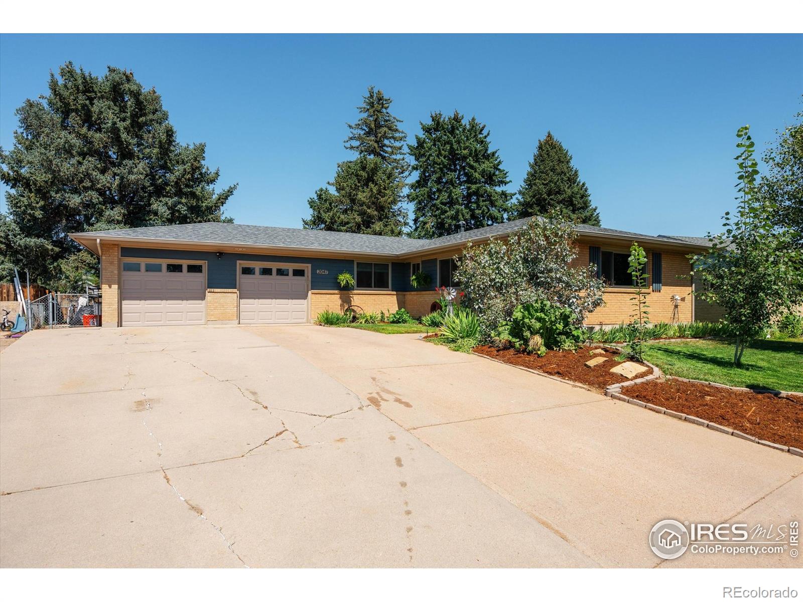 2047  26th st rd, Greeley sold home. Closed on 2025-11-24 for $397,300.