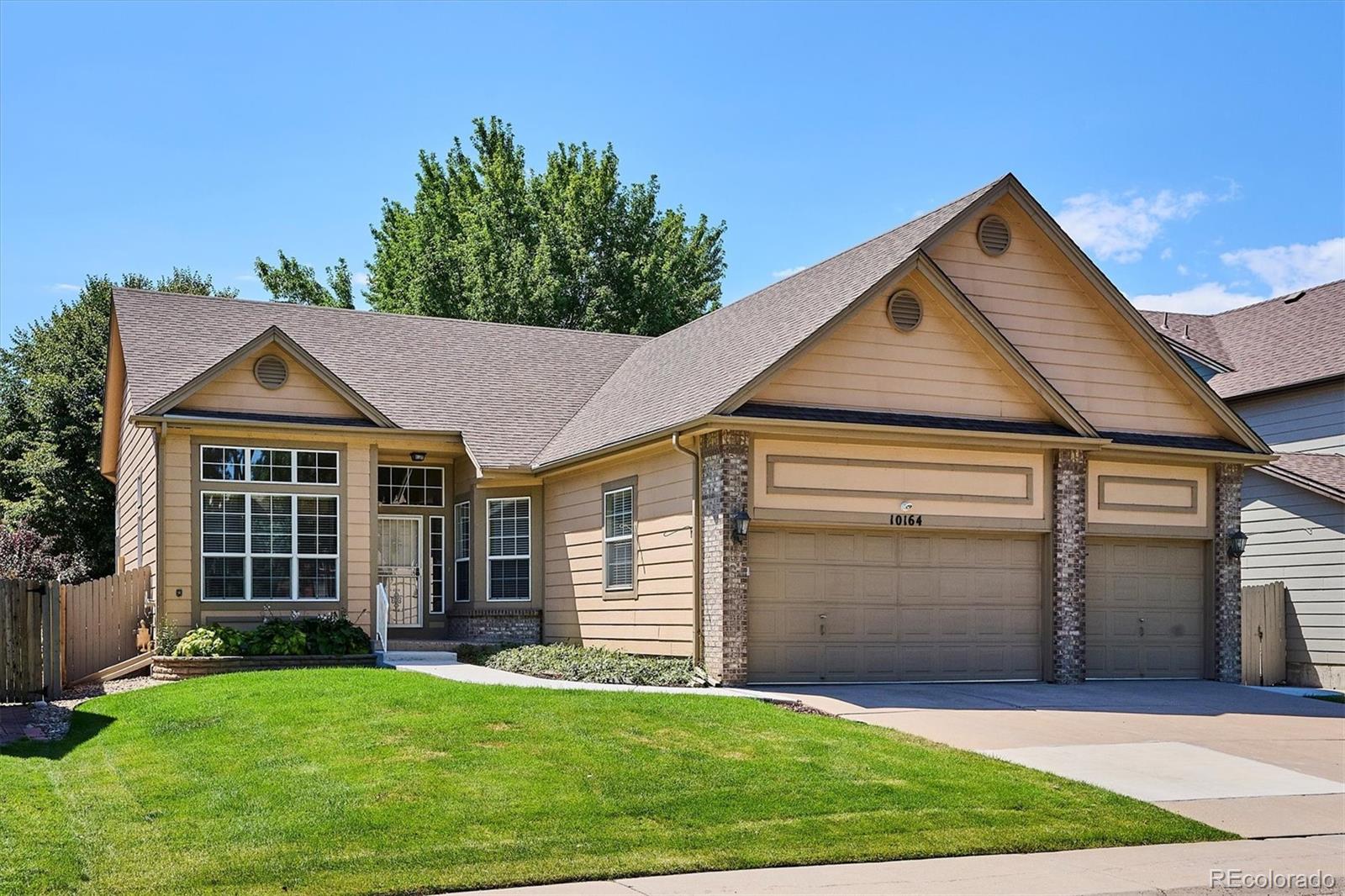 Primrose Lakewood Home | MLS #: 799495410164 W Washburn Place, Lakewood Beds: 4 Baths: 2 Price: $678,000