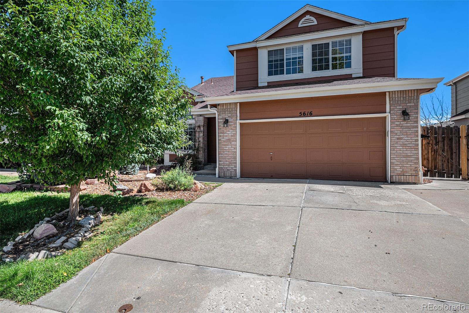 Park View Commons Centennial Home | MLS #: 87329815616 S Himalaya Way, Centennial Beds: 6 Baths: 3 Price: $499,900