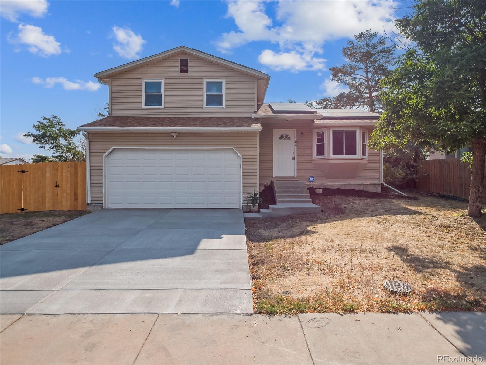 Stone Ridge Park Aurora Home | MLS #: 72262781306 S Bahama Street, Aurora Beds: 3 Baths: 2 Price: $425,000